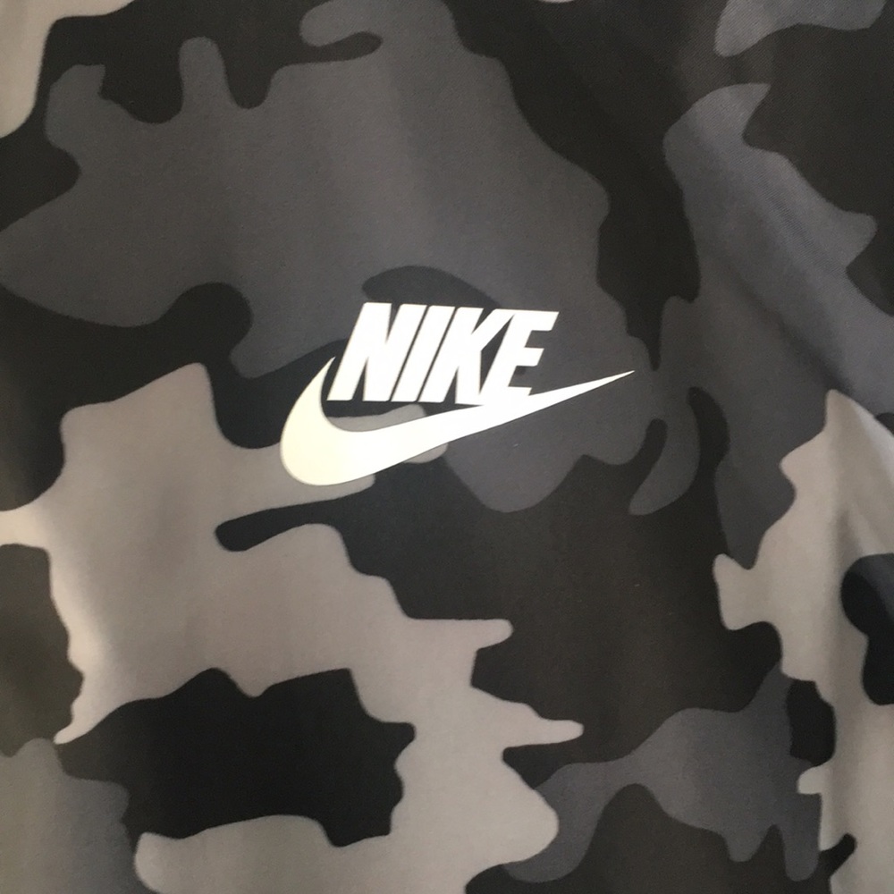 Nike Camo Hooded Windbreaker - Like new
